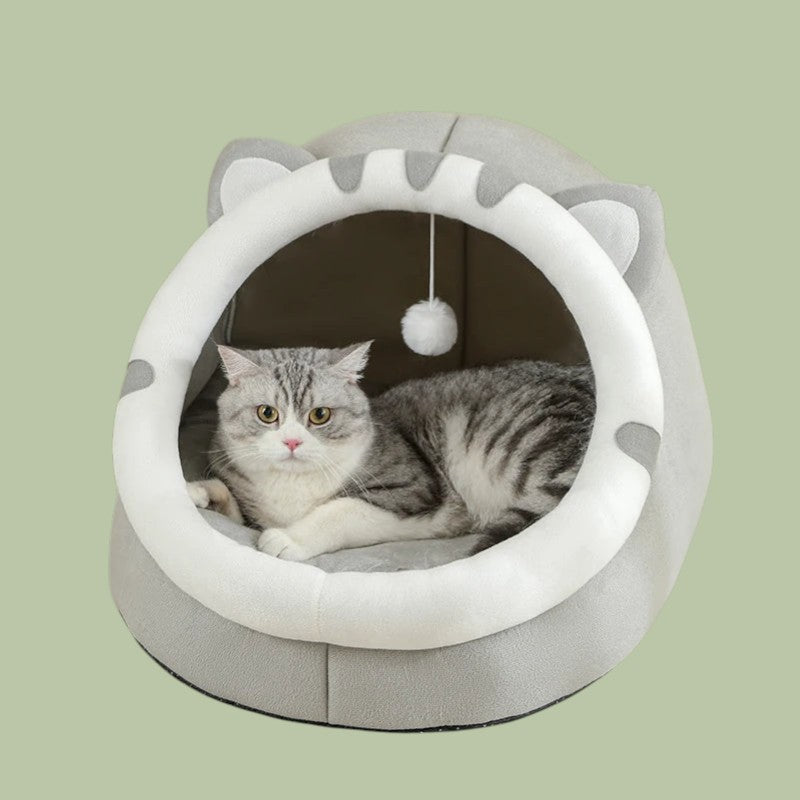 Gemütliches Höhlenbett